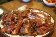 야들야들 쫀득한 맛! 도장깨기 필수인 서울 족발 맛집 5